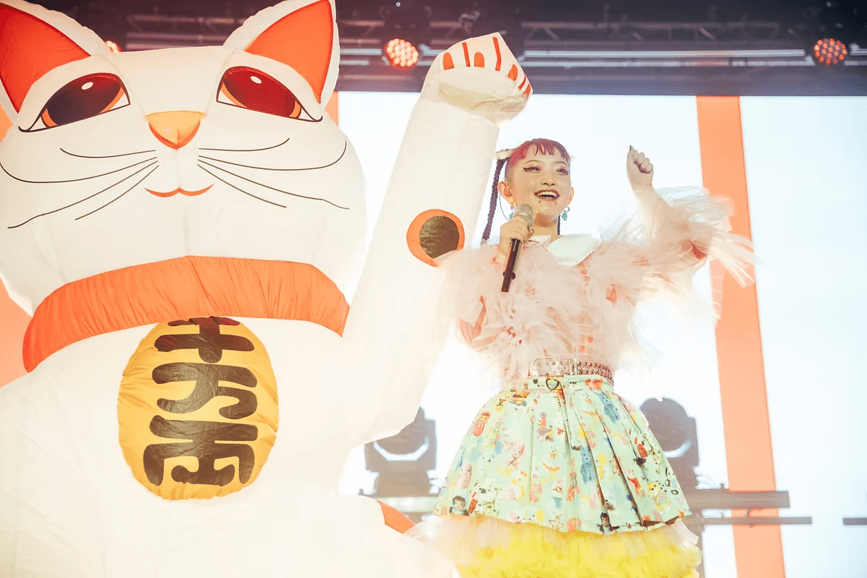 水曜日のカンパネラ portrait